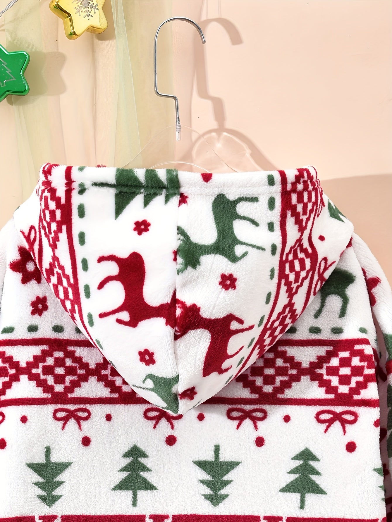 Kiddibuddy Cozy Festive Hooded Cardigan - Soft, Plush, Long Sleeve, Machine Washable, Perfect for Fall and Winter Seasons, Girls' Favorite Christmas Print Design