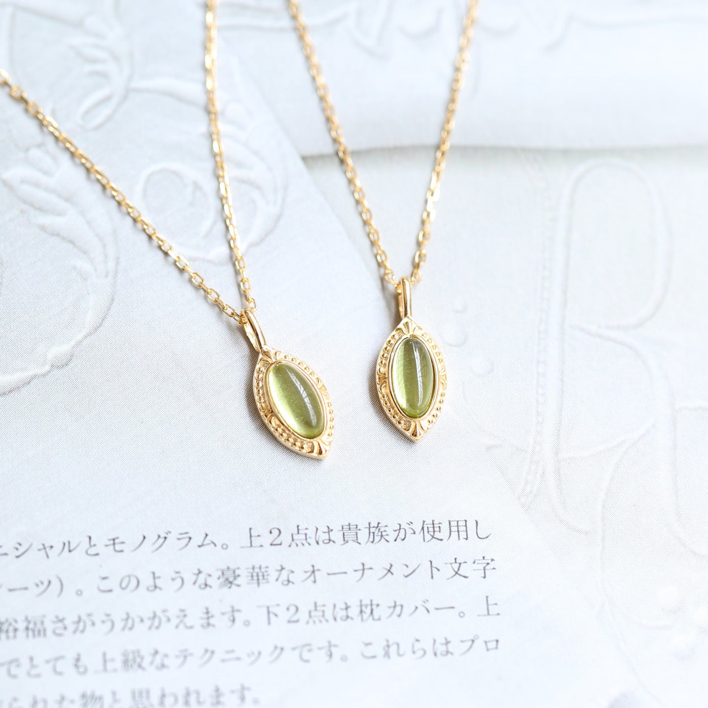 vakkv Japanese Entry Lux 925 Sterling Silver Necklace Green Natural Olivine Retro Exquisite Silver Plating 10K Gold Necklace