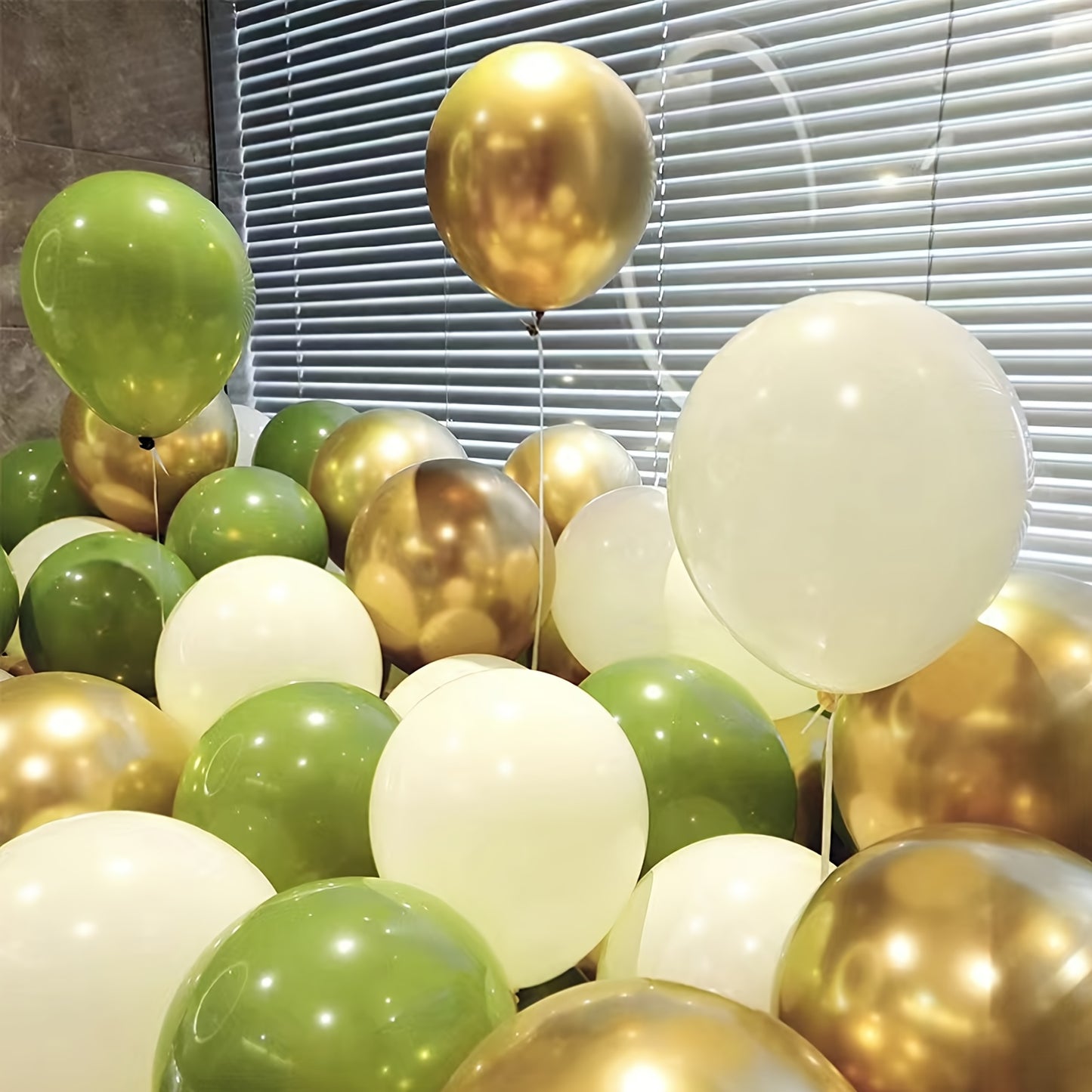 15pcs Vintage Green Golden White Balloon Set - Elegant Decor for Festive Occasions - Premium Quality, Versatile Usage - Perfect for Birthdays, Weddings, Holidays & More - Indoor/Outdoor Scene Arrangement, Unforgettable Gatherings, Thoughtful Easter Gift