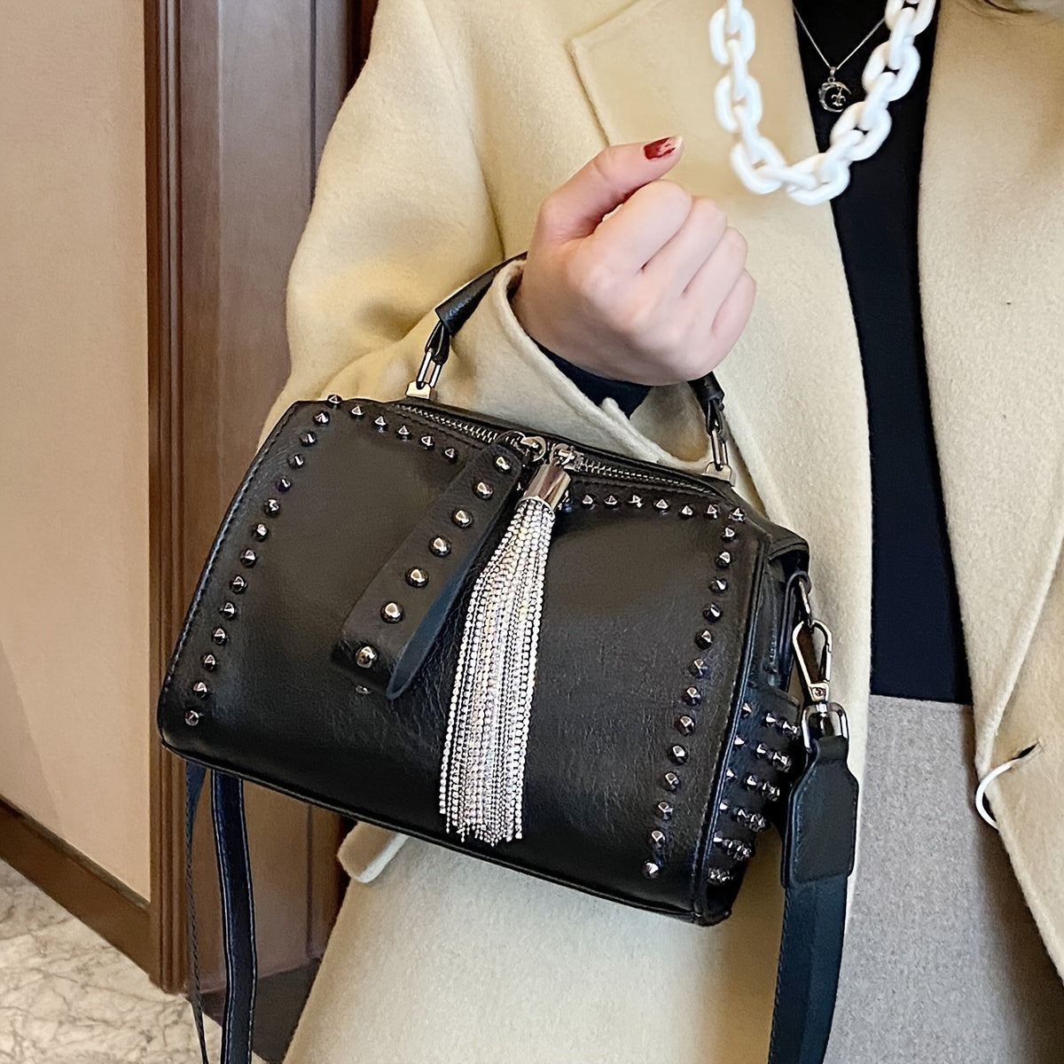 Vintage-Inspired Tassel Embellished Boston Handbag - Women's Fashion Crossbody Bag with Studded Decor, Chains Shoulder Strap, and Y2k Style Novelty Design - Perfect for Wedding Party, Designer Messenger Purse with Punk Rock Flair