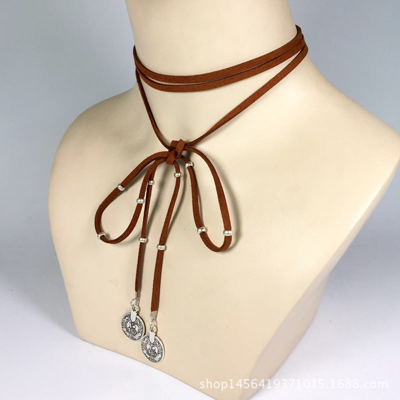 Factory Direct Sales New Accessories Korean Velvet Strap Hand Knitting Yarn Short Necklace Fashion Vintage Necklace Collar Women Wholesale