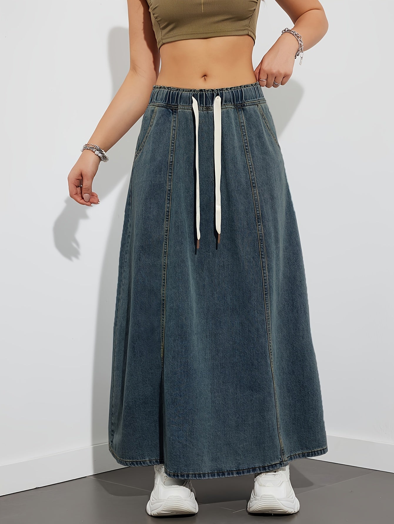 Stylish Women's Maxi Denim Skirt - Drawstring Elastic Waistband, Loose Fit, Plain Washed Blue, Casual Style, Comfortable, Versatile, and Flattering - Perfect for Daily Wear and Outdoor Activities