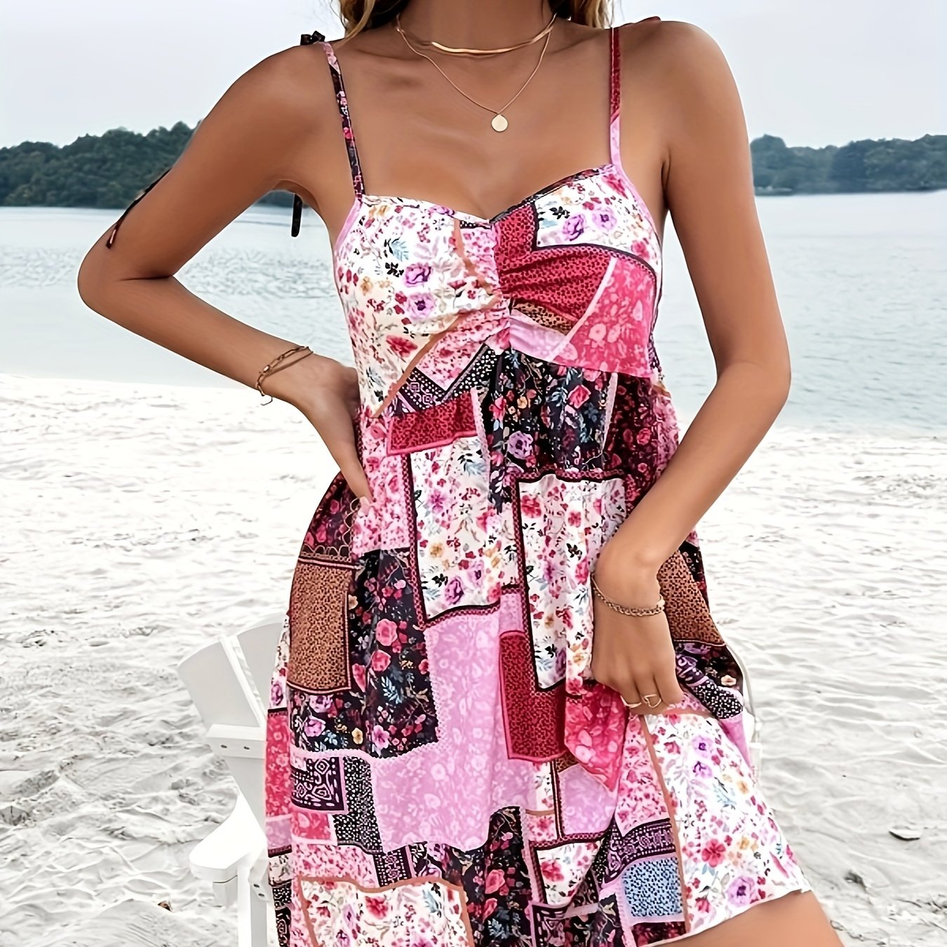 VAKKV Flirty Patchwork Print Sweetheart Neck Dress - Backless & Sleeveless Spaghetti Strap - Spring/Summer Vacation Essential for Women