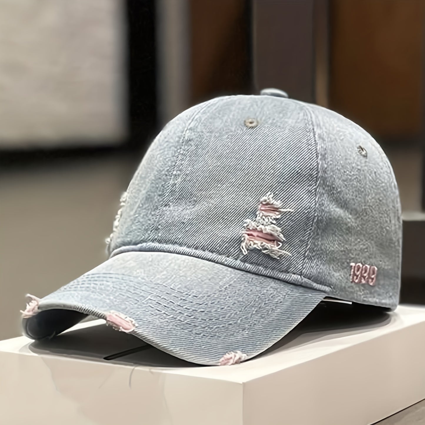 Trendy 1pc Distressed Denim Cap - Rugged Style – Versatile for Casual Wear in Spring to Autumn