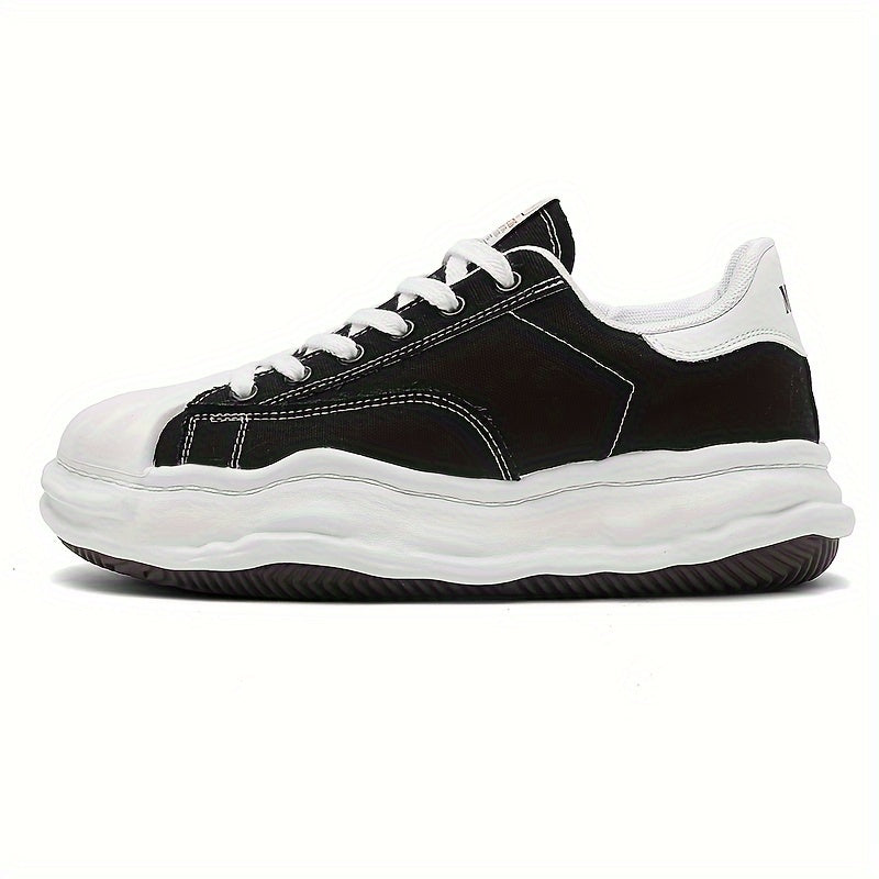 Sleek Low-Top Sneakers: Casual, Minimalist, and Trendy Design with Pure Color, Suitable for Men, Ideal for Casual Wear, Training, and Parties. Features Fabric Upper, Rubber Outsole, and PU Insole.