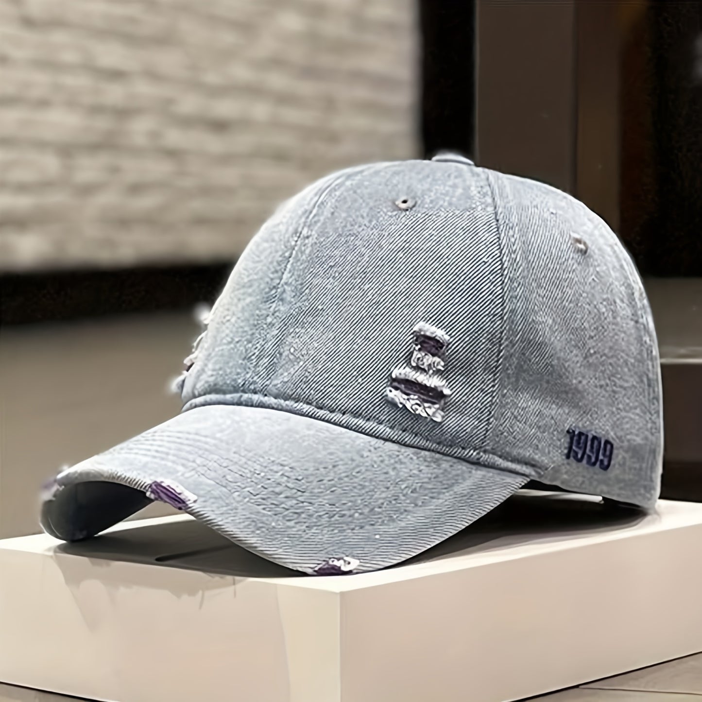 Trendy 1pc Distressed Denim Cap - Rugged Style – Versatile for Casual Wear in Spring to Autumn