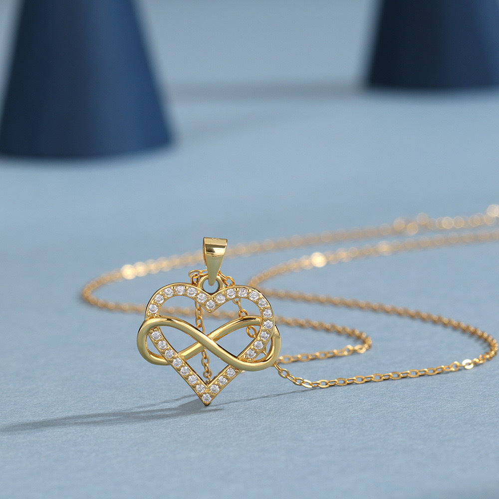 vakkv Cross-Border 8-Word Love Necklace Non-Fading Female Niche Stylish Simple and Versatile Love Pendant Hot Selling Chain Wholesale
