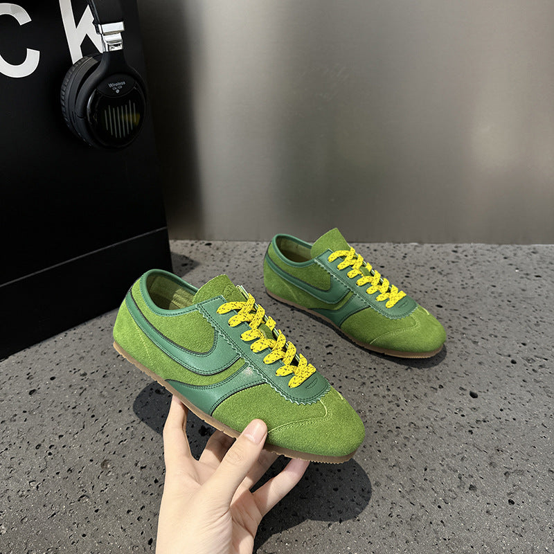 2025 Popularan Station Leather German Training Shoes Women's Retro Board Shoes popular New Versatile Flat Bottom Lace-up Casual Student Shoes Tide