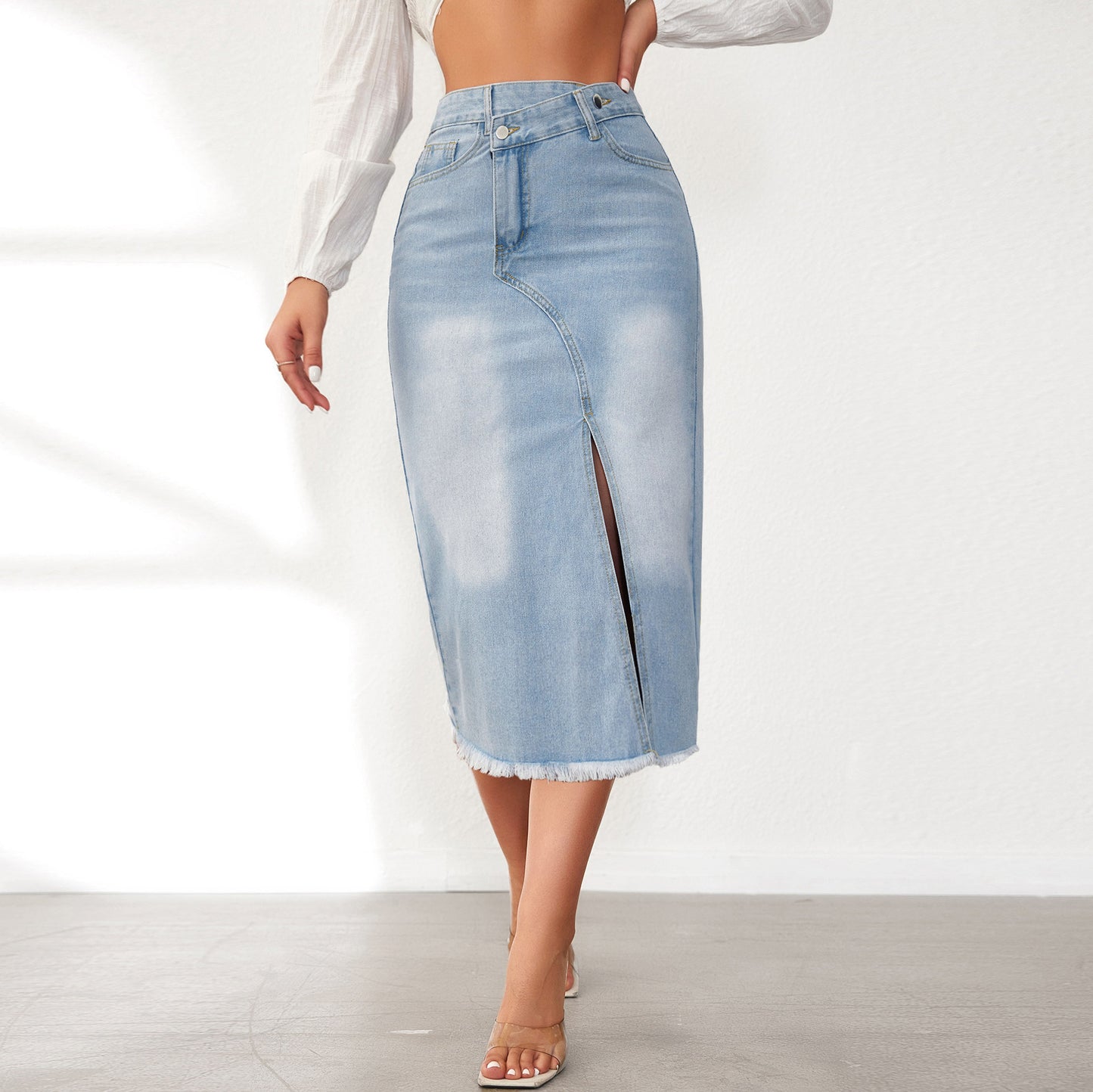 VAKKV Factory direct sales 2025 New medium and long rough edge front split high waist denim skirt women's a-word skirt spot