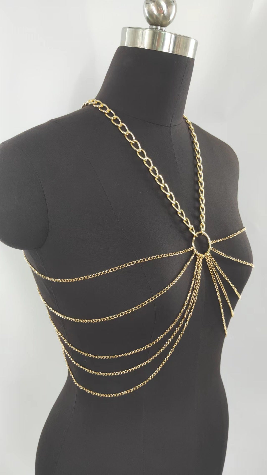 2025 MW3051 2025 vest fashion small ring connected with multiple fringed chains neck top small vest body chain