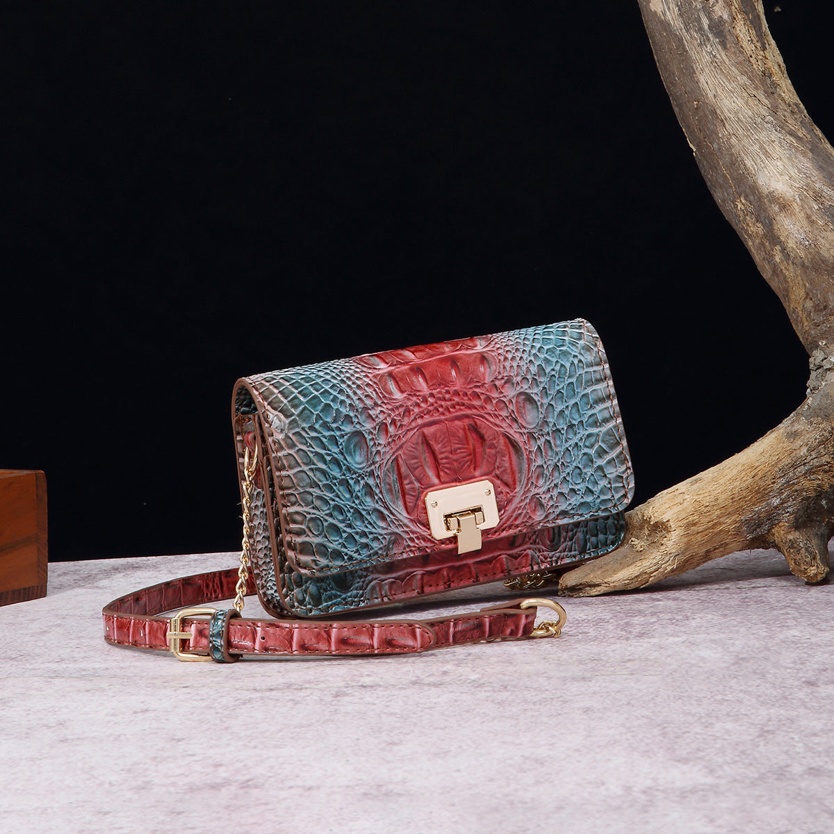 VAKKV Popular, 2025, New Middle East for New Crossbody One Shoulder Retro Women's Bag Multi-colored Crocodile Pattern Brahman