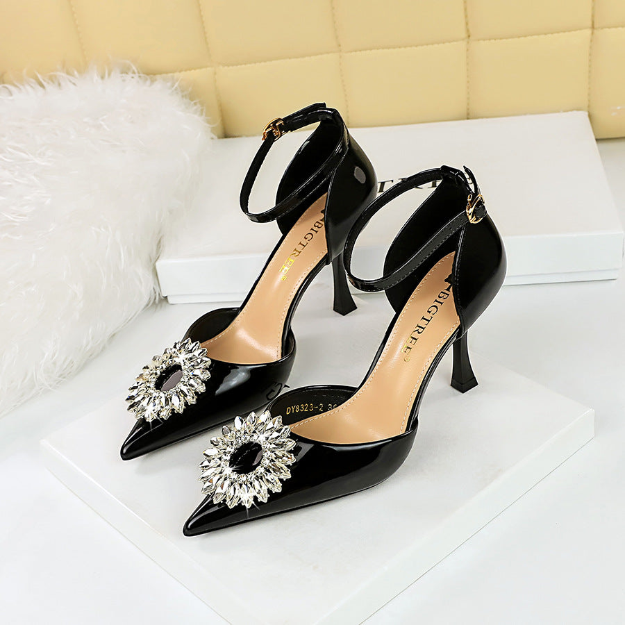 2025 8323-K29 style high heels, shallow mouth pointed head hollow sunflower rhinestone buckle with sandals women's high heels