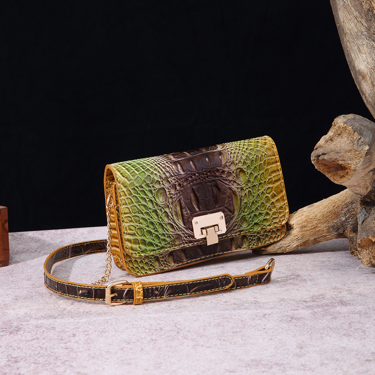 VAKKV Popular, 2025, New Middle East for New Crossbody One Shoulder Retro Women's Bag Multi-colored Crocodile Pattern Brahman