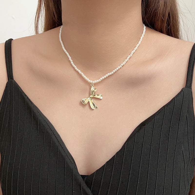 Ni Ni Same Style Pearl Necklace for Women Light Luxury Temperament High-Grade Clavicle Chain New Popular Niche Necklace