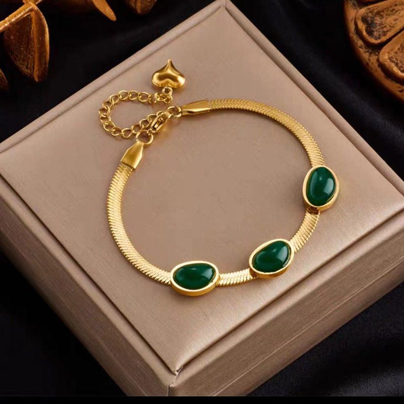 Titanium Steel Blade Chain Emerald Geometric Necklace Advanced Cold Style Clavicle Chain Neck Chain Fashion Temperament Ornament