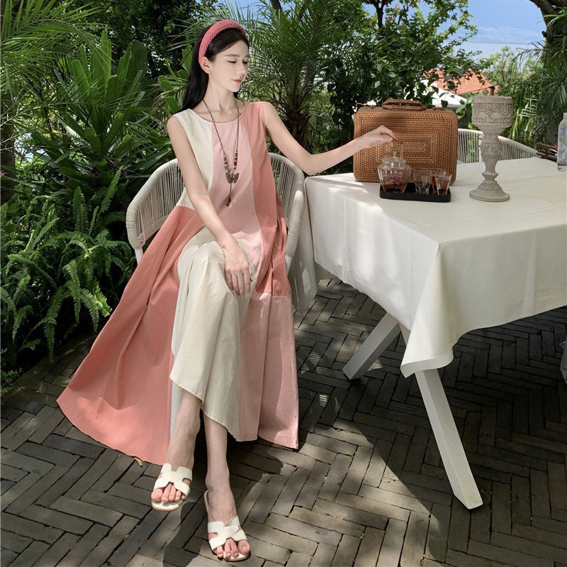 2025 Niche design sense color matching sleeveless loose dress long dress women's summer A version big pendulum seaside vacation wind beach skirt