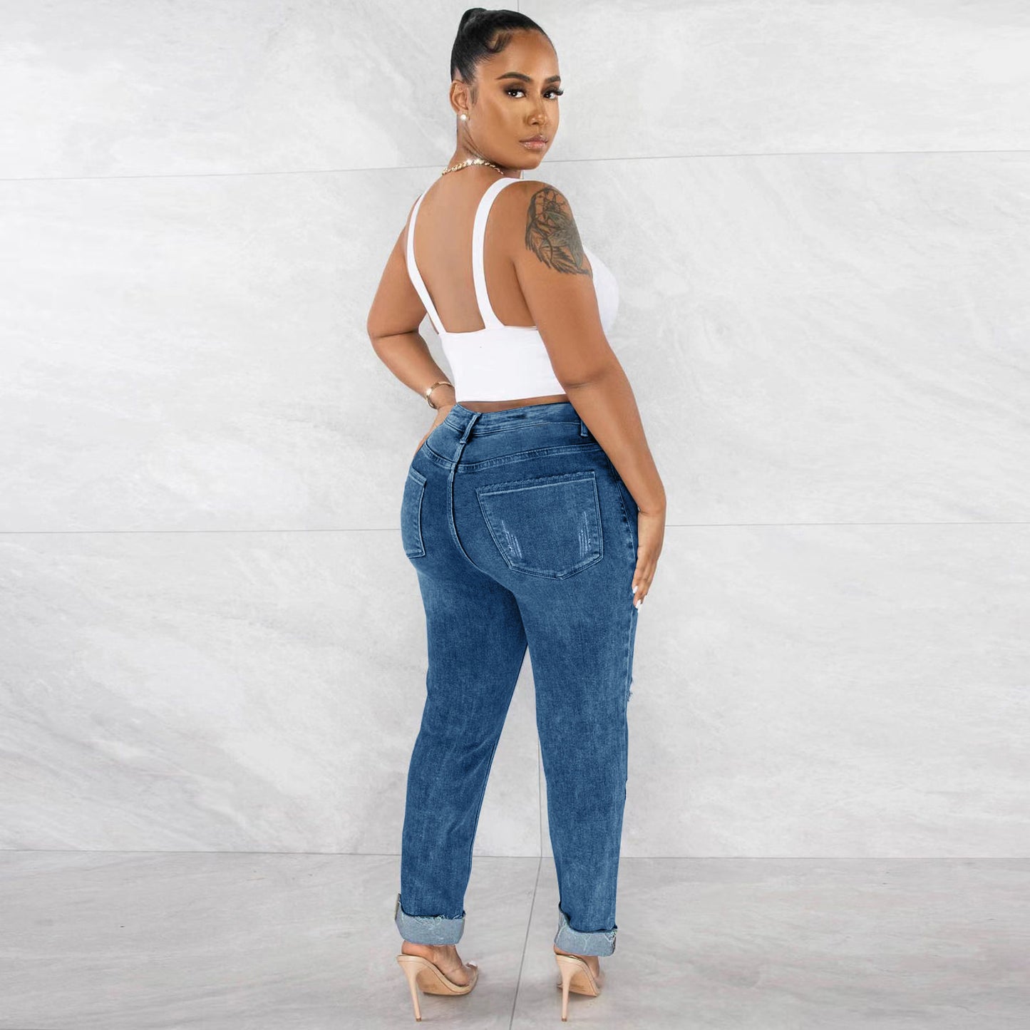 VAKKV Factory direct sales popular New new ripped high-waisted jeans women's clothing slim-fitting small feet design trousers in stock