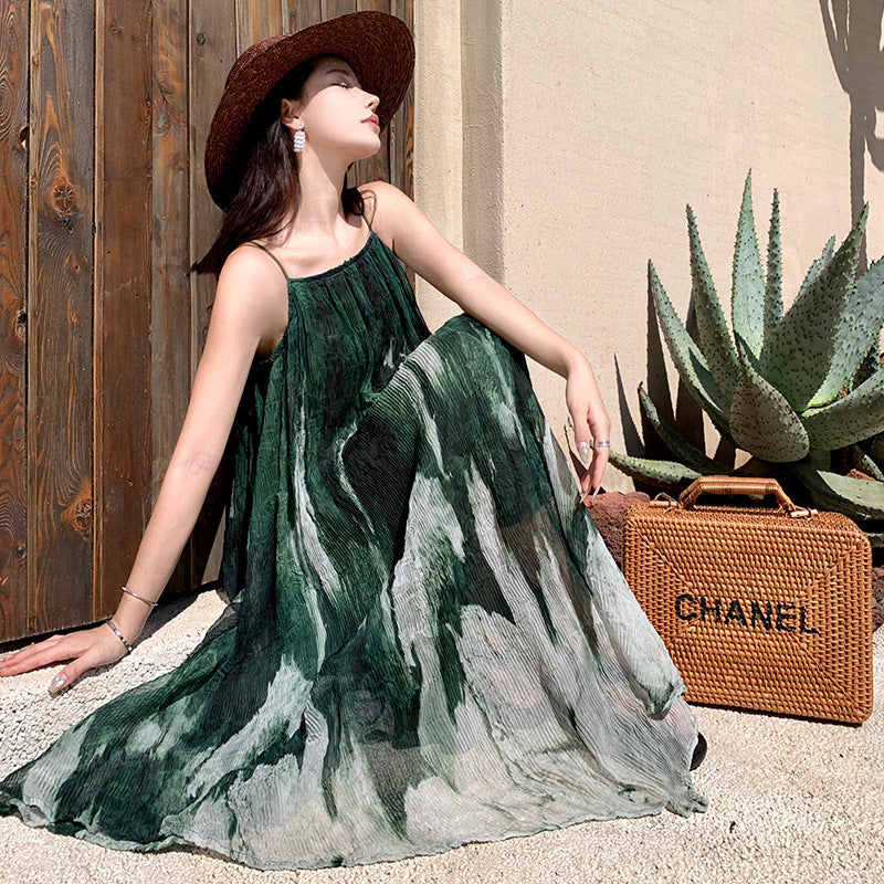 2025 Smudge print pleated suspender fishtail skirt femininity design fake two-piece long dress loose big skirt dress