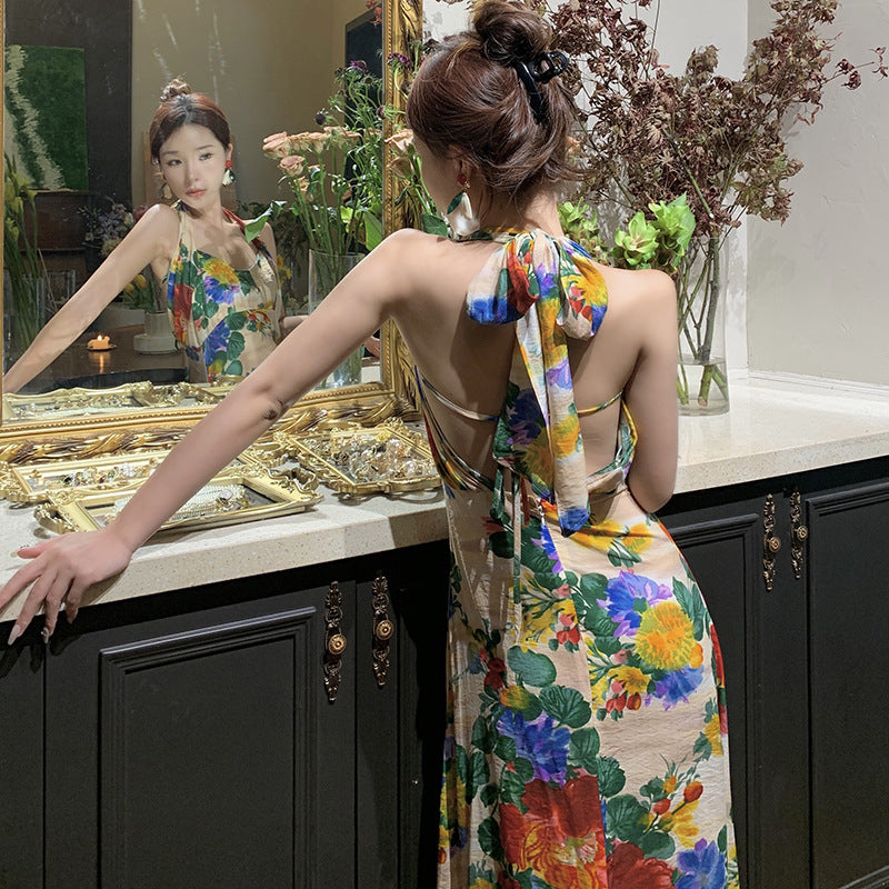 2025 art skirt light luxury pure desire wind neck dress niche design hot girl retro suspender dress