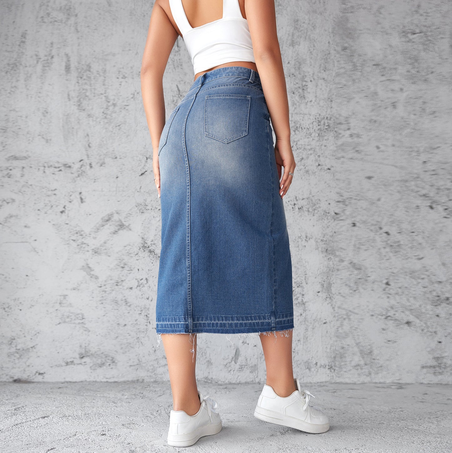 VAKKV Spot factory direct sales, 2025 New blue denim skirt, skirt for women, split ends, hip wrapping, a-shaped skirt, thin long skirt