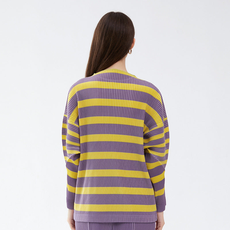 spring new Japanese crew neck striped sweater women's loose long-sleeved casual and thin pleated women's top