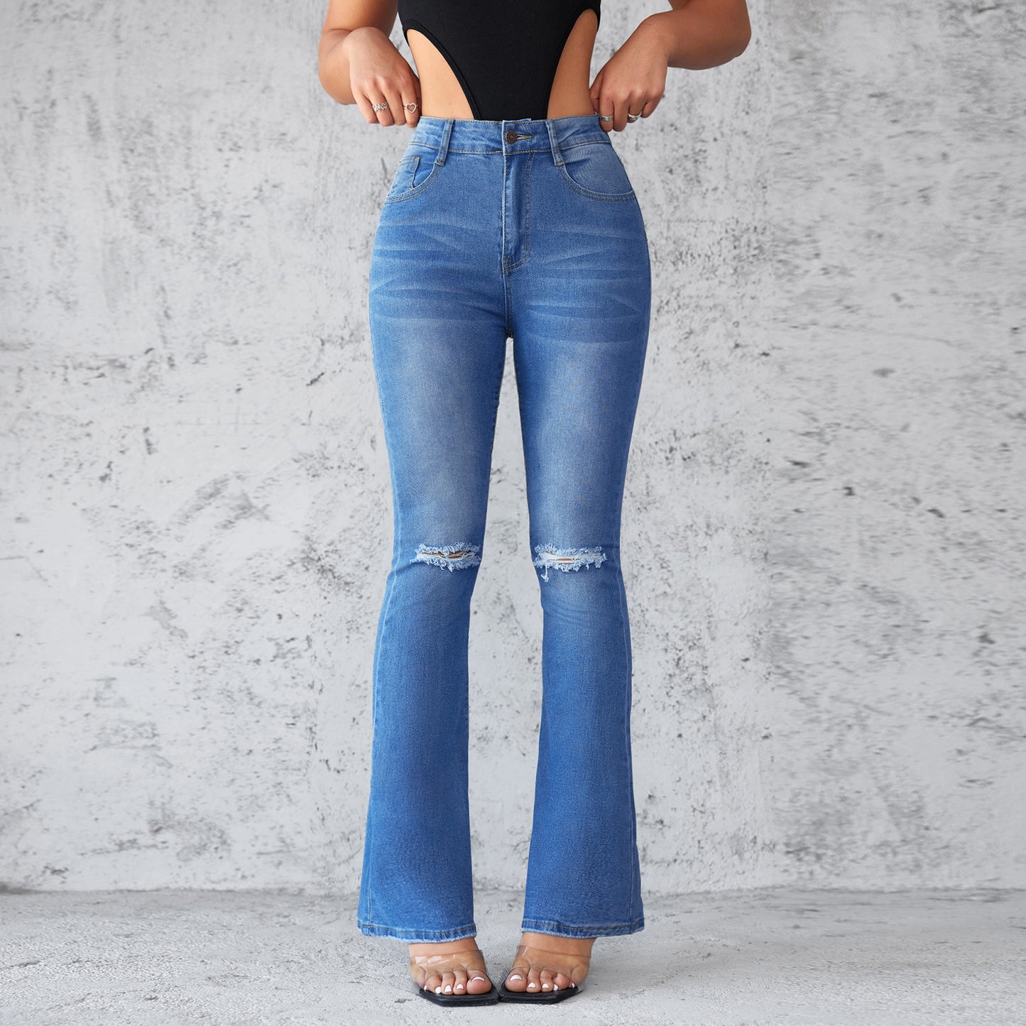 VAKKV 2025 New popular ripped micro-pull women's jeans slim-fitting and thin high-waisted elastic pants are in stock.