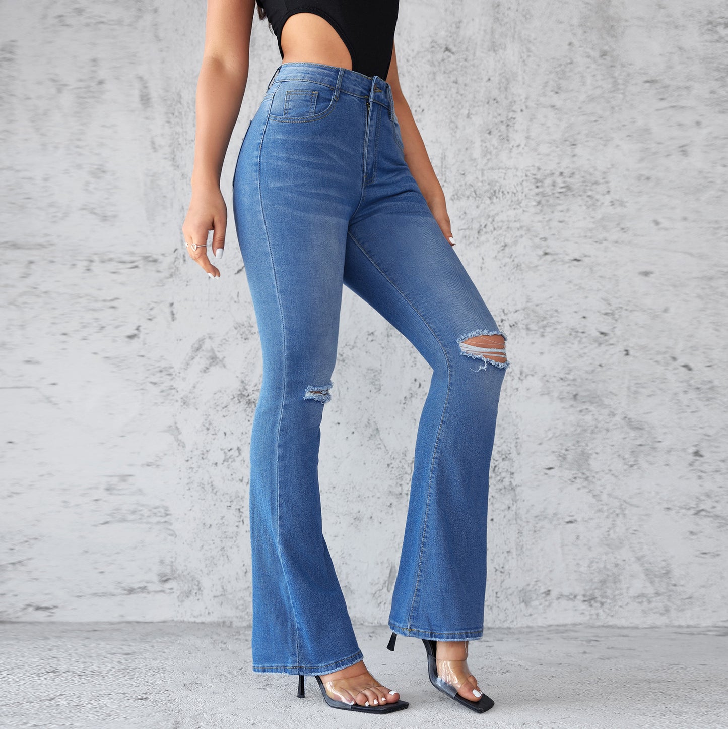 VAKKV 2025 New popular ripped micro-pull women's jeans slim-fitting and thin high-waisted elastic pants are in stock.