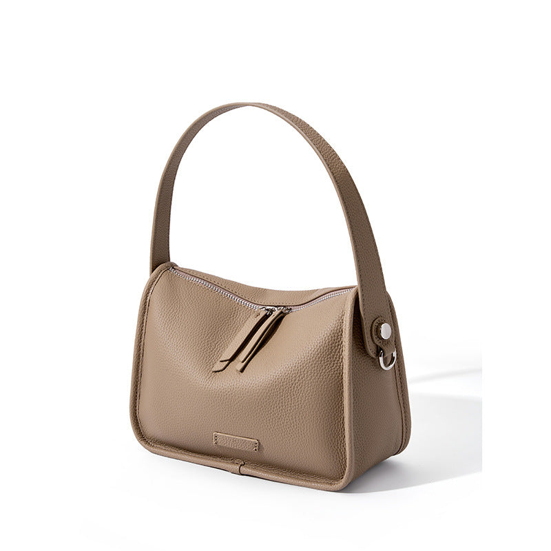 VAKKV 2025 The first layer of cowhide soft leather wide shoulder strap messenger bag women's popular new large-capacity leather simple shoulder armpit bag