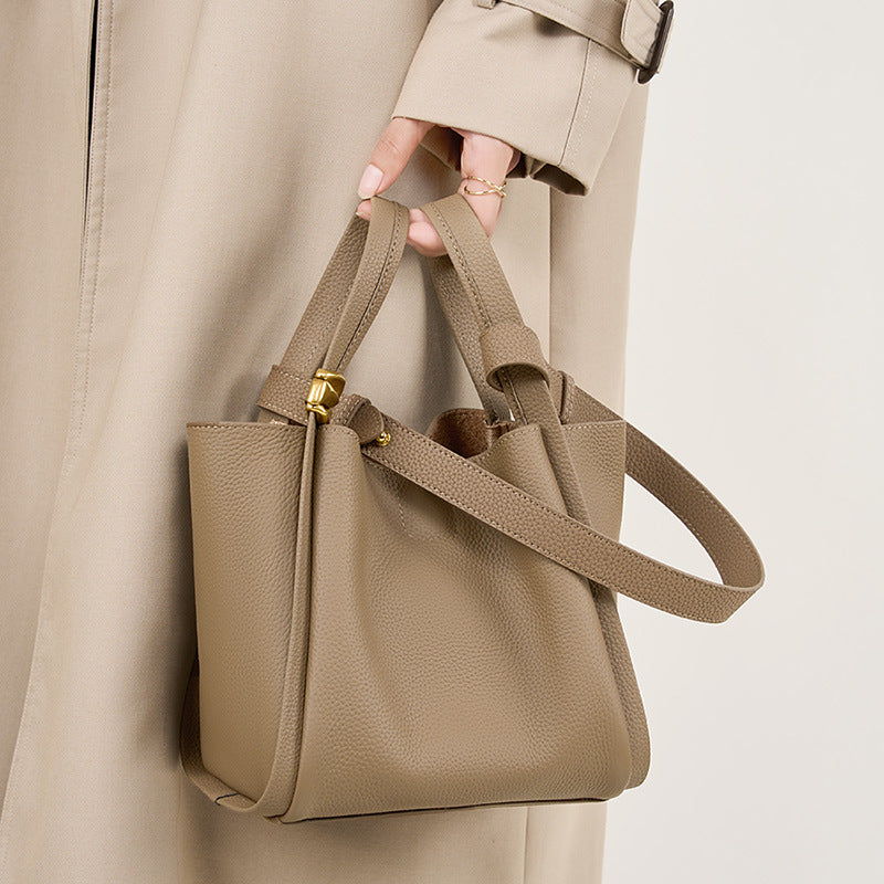 VAKKV 2025 Bag popular new bag women's bag bucket bag summer shoulder bag 2023 leather portable vegetable basket bag