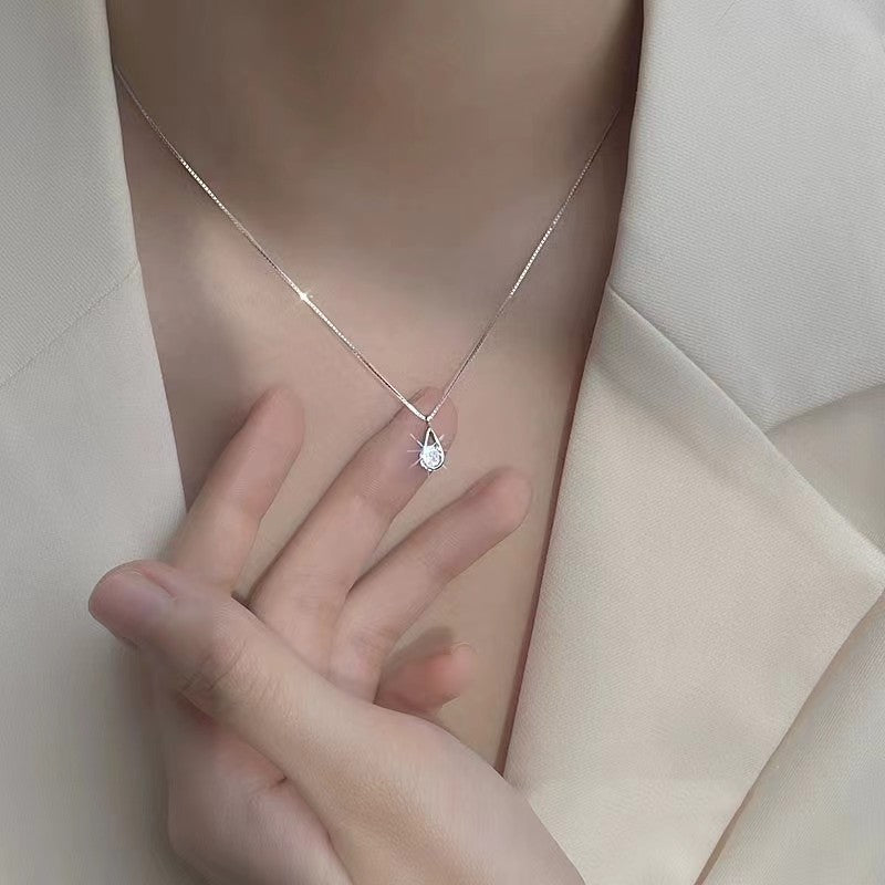 S925 Silver Light Luxury Necklace Versatile Trendy Clavicle Chain Female Butterfly Simple Niche High Sense Elegant Sweater Chain Ornament