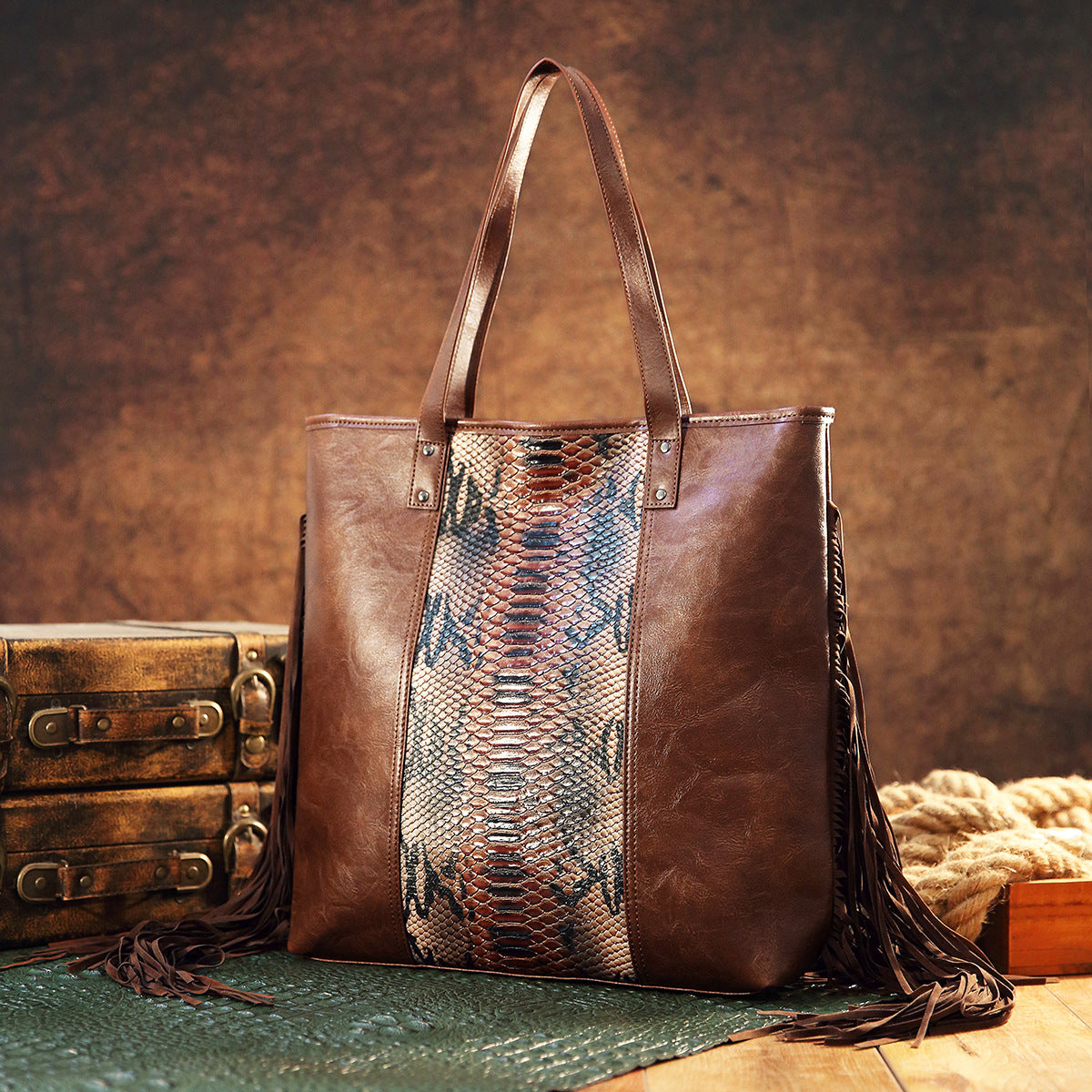 VAKKV 2025 retro beard new women's bag tote snake pattern shoulder handbag for New independent station TK