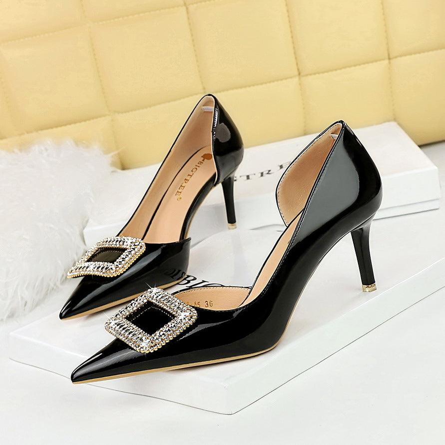 2025 638-K32 banquet high heels, thin heel patent leather, shallow mouth pointed side hollow rhinestone buckle, super high heel single shoes