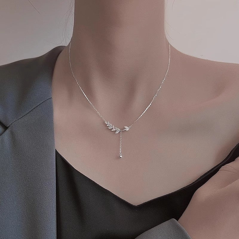 S925 Silver Light Luxury Necklace Versatile Trendy Clavicle Chain Female Butterfly Simple Niche High Sense Elegant Sweater Chain Ornament