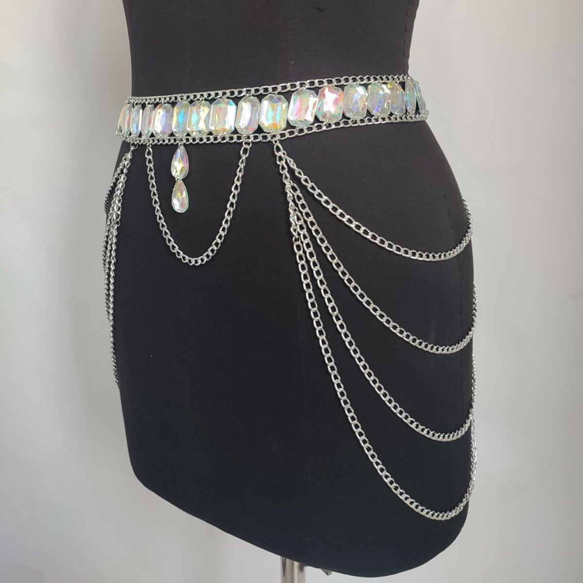 2025 MW3108 2025 waist chain crystal large gemstone inlaid with wavy tassel side pendulum chain waist chain waist decoration
