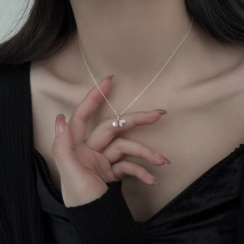 S925 Silver Light Luxury Necklace Versatile Trendy Clavicle Chain Female Butterfly Simple Niche High Sense Elegant Sweater Chain Ornament