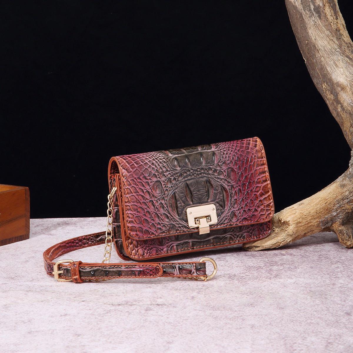 VAKKV Popular, 2025, New Middle East for New Crossbody One Shoulder Retro Women's Bag Multi-colored Crocodile Pattern Brahman
