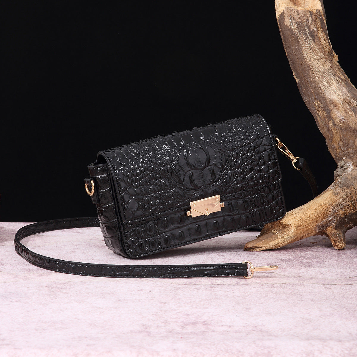 VAKKV Popular, 2025 and the Middle East for New independent station crossbody shoulder retro women's bag multi-colored crocodile pattern Brahman