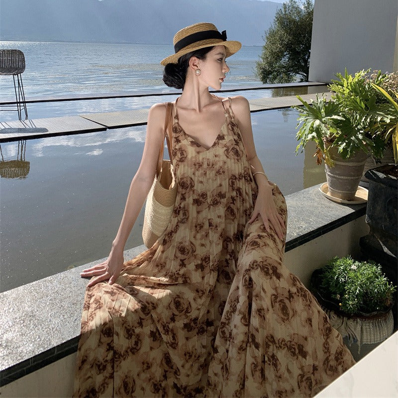 2025 Retro rose print seaside vacation wind beaded suspender dress women's summer lazy casual loose beach dress
