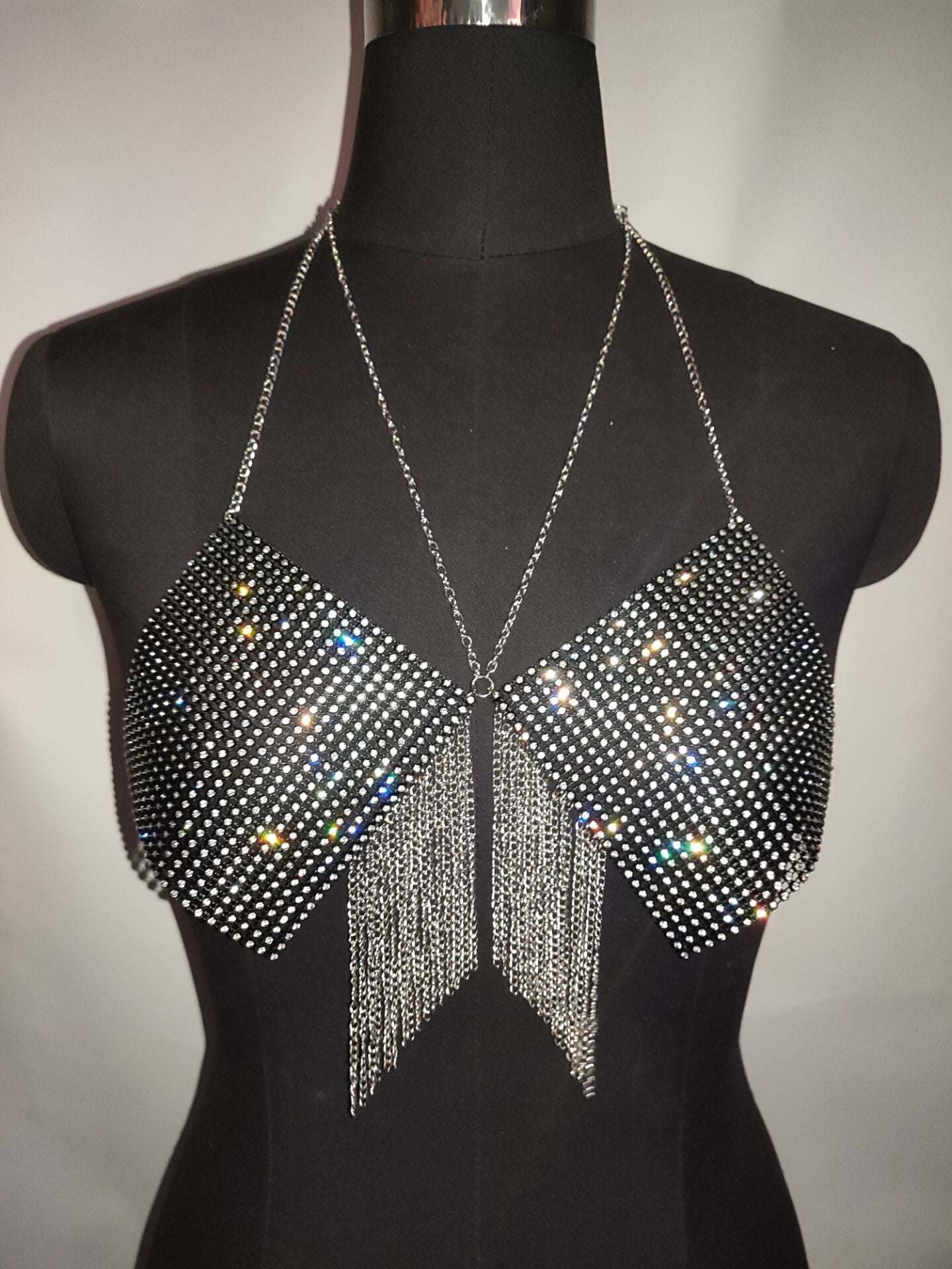 2025 MW3075 2025 vest rhinestone inlaid diamond cloth metal fringed chain pendant neck top small vest body chain