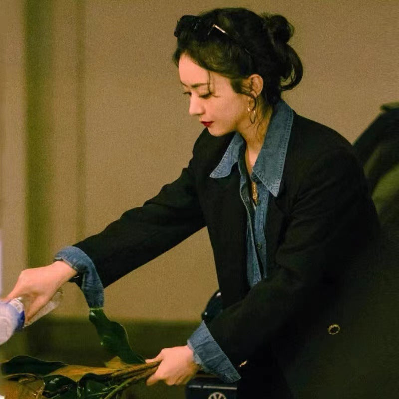 The wind blows in the middle of summer, Zhao Liying, the same blue denim shirt for women's 2025 spring and summer loose stacking shirts and tops