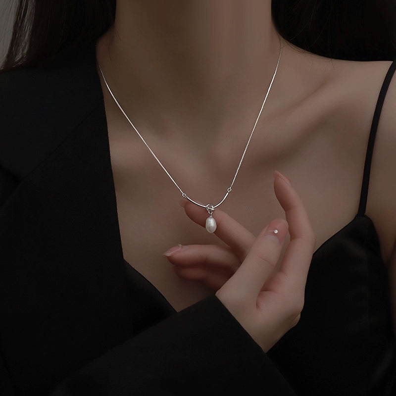 S925 Silver Light Luxury Necklace Versatile Trendy Clavicle Chain Female Butterfly Simple Niche High Sense Elegant Sweater Chain Ornament