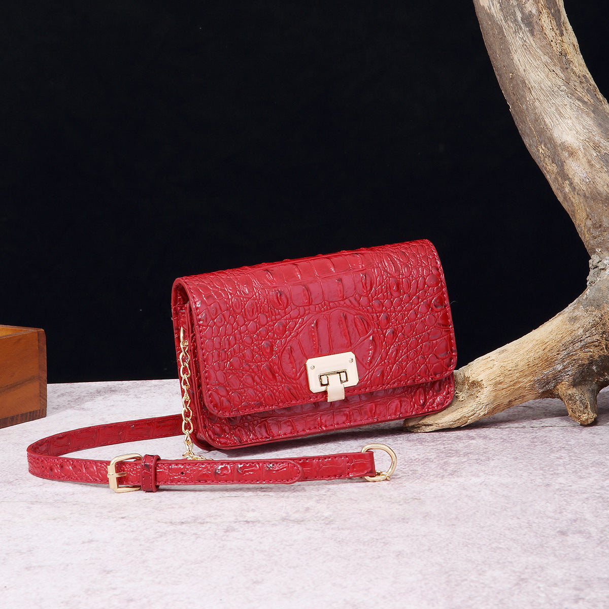 VAKKV Popular, 2025, New Middle East for New Crossbody One Shoulder Retro Women's Bag Multi-colored Crocodile Pattern Brahman
