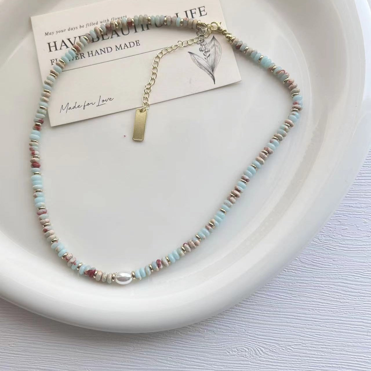 Natural Color Beaded Jasper Freshwater Pearl Necklace for Women New Popular Light Luxury Minority Clavicle Necklace