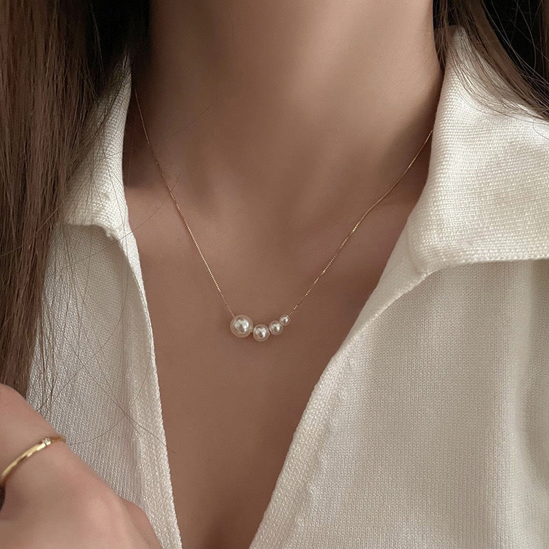 Ni Ni Same Style Pearl Necklace for Women Light Luxury Temperament High-Grade Clavicle Chain New Popular Niche Necklace