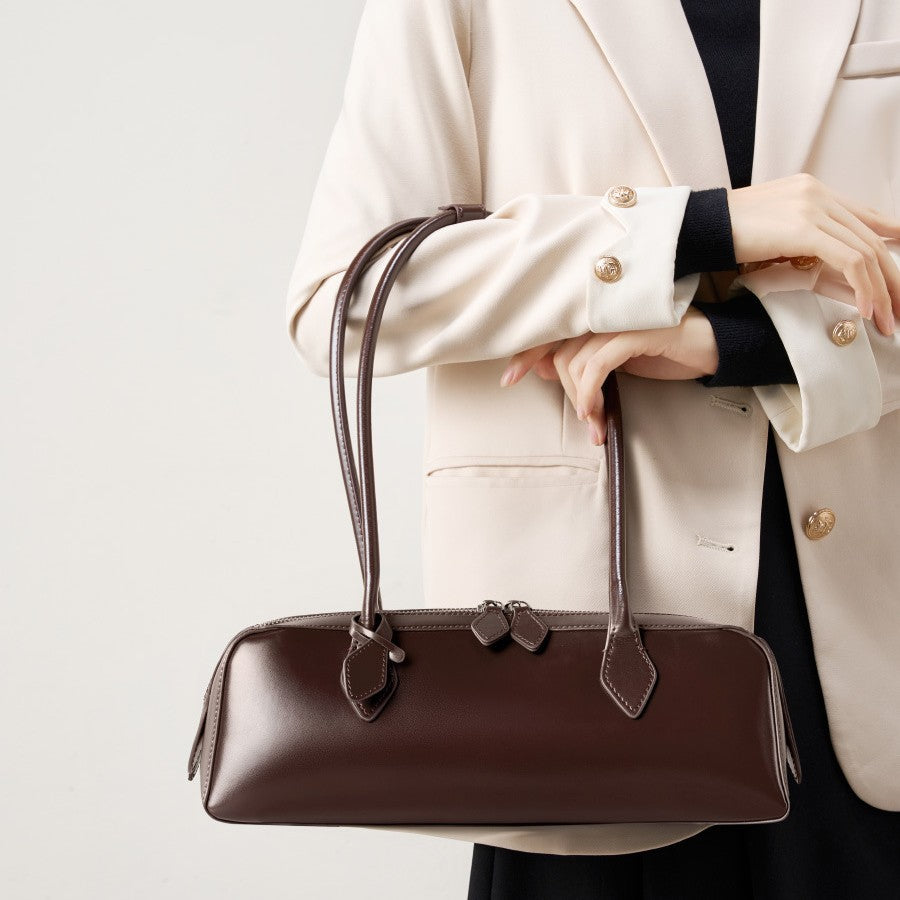 2025 niche design armpit bag large capacity versatile long baguette women's bag commuter cowhide handbag