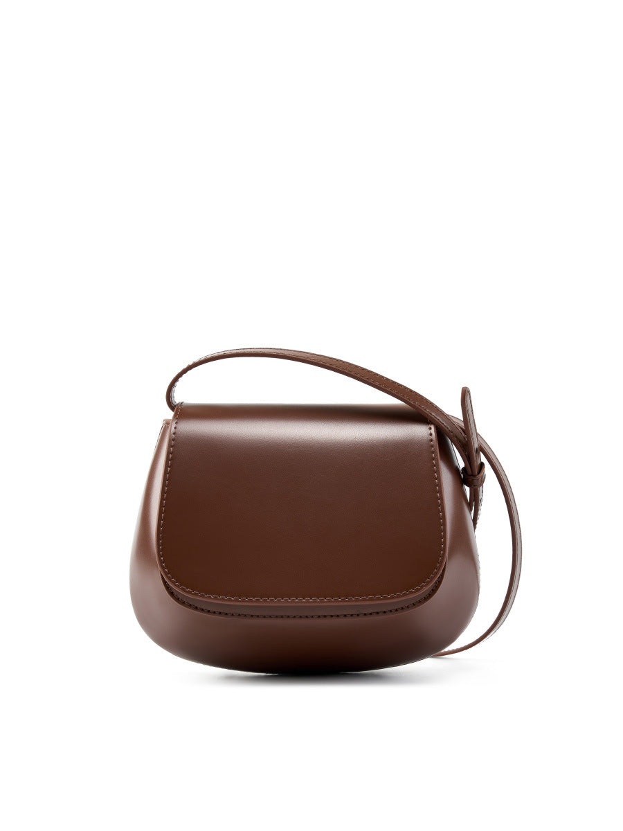 2025 Niche fashion shoulder women's bag new chestnut bag texture retro saddle bag messenger bag