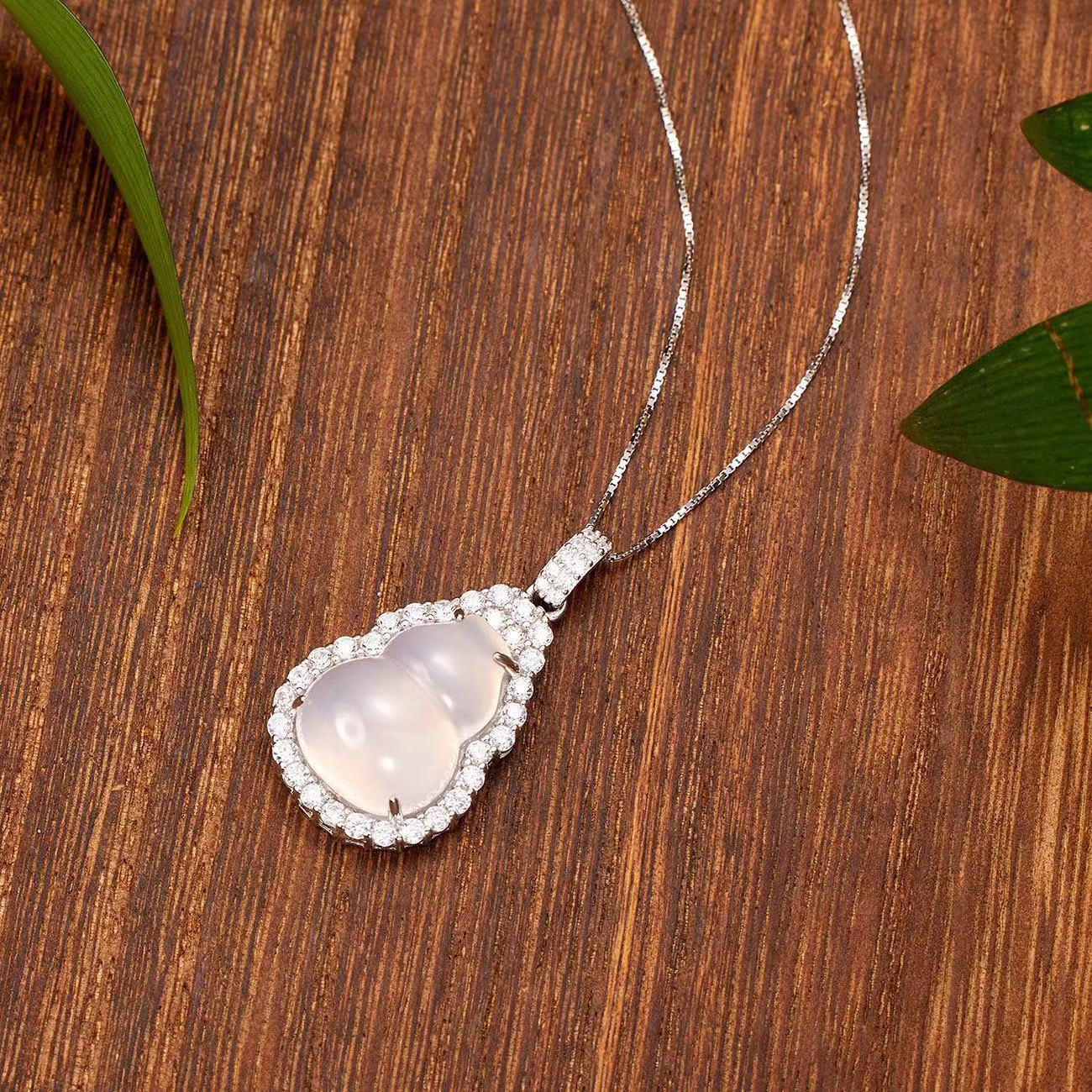 S925 Sterling Silver High Ice Chalcedony Gourd Necklace National Fashion Necklace Ornament Fu Green Gourd White Ice Transparent Jade Fashion Elegant