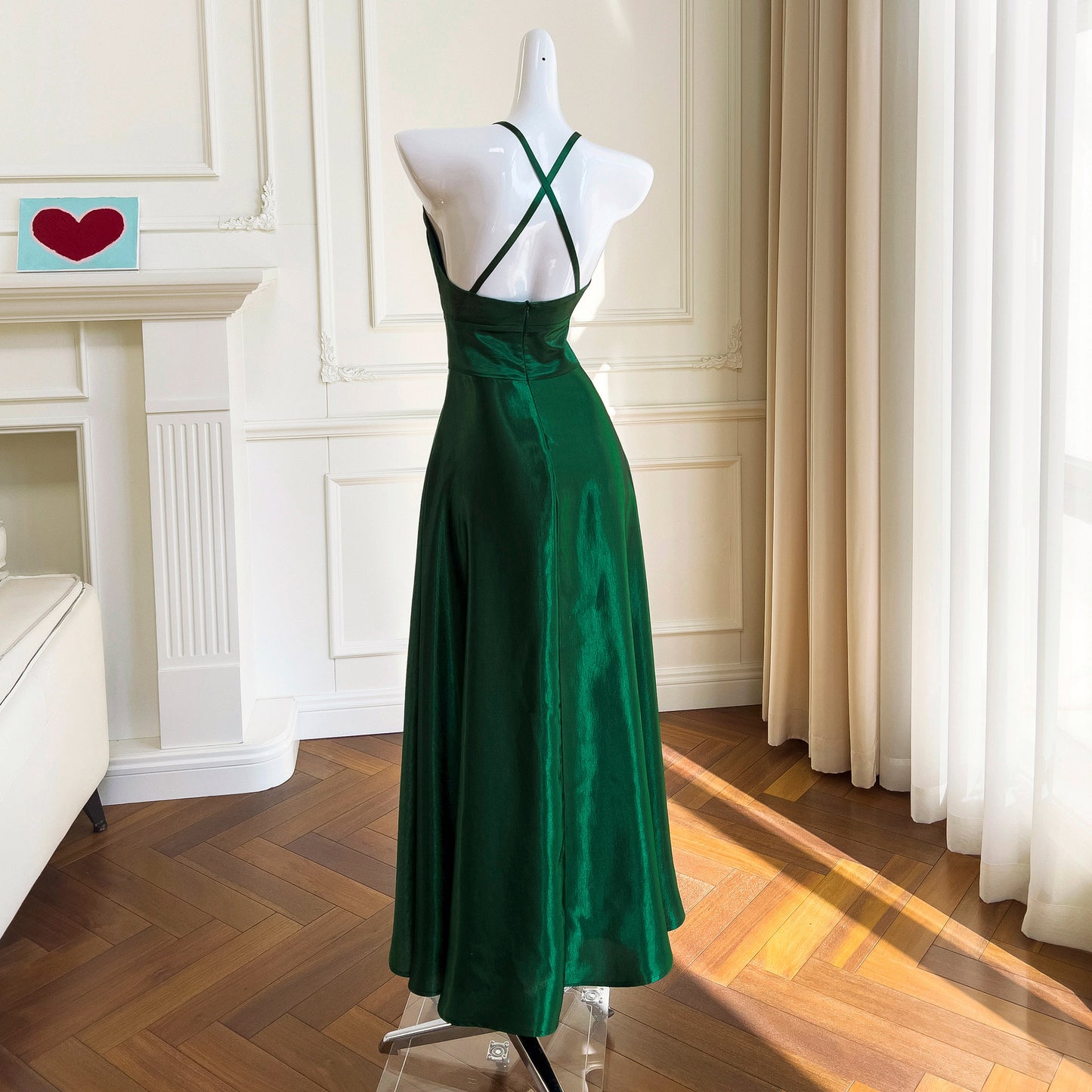 VAKKV Summer New Sexy Backless Halter Grandma Green Graceful and Fashionable White Evening Dress Dress 67842