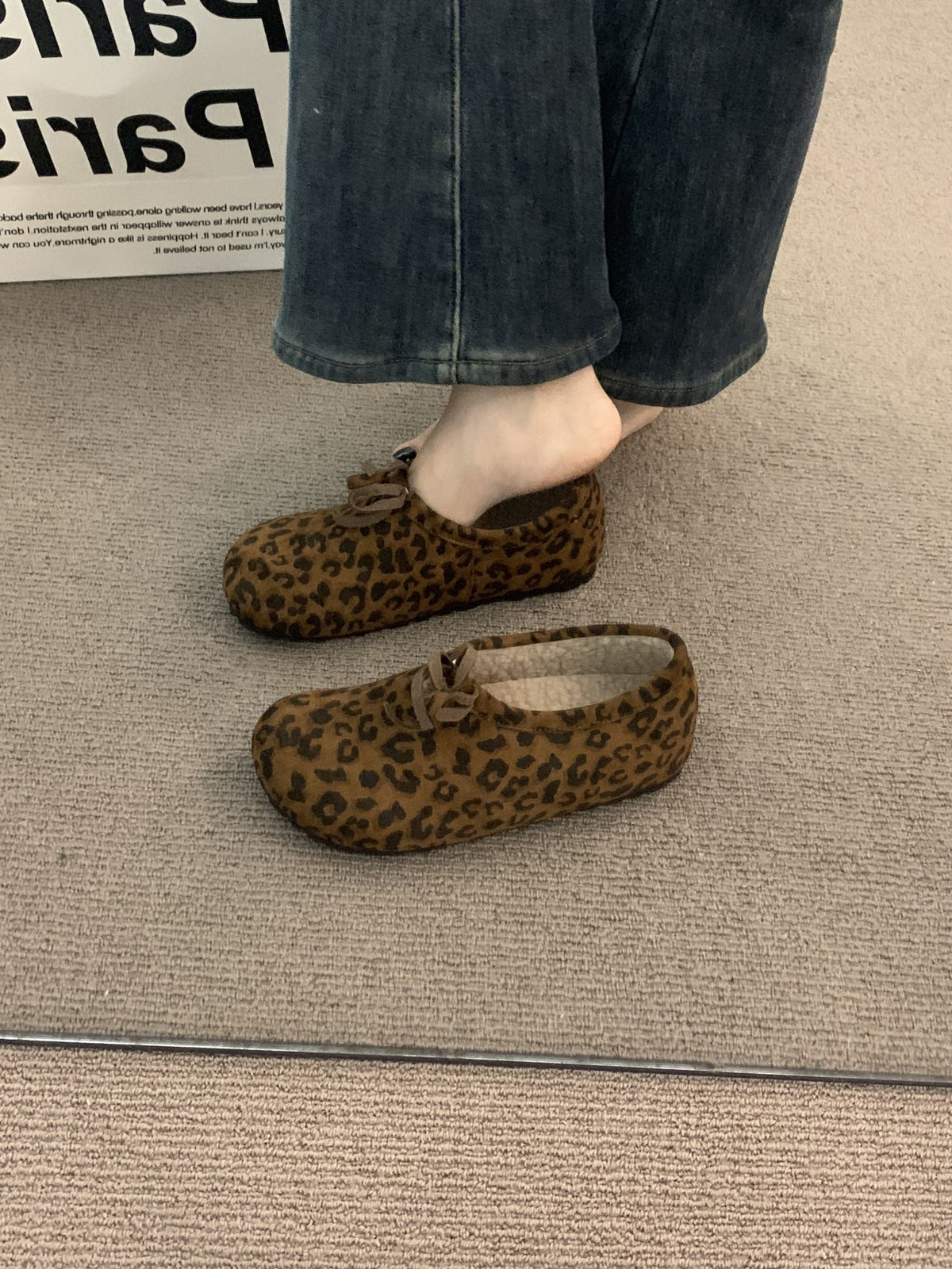 2025 In the evening wind, it increases in height, thick-soled leopard print and velvet Birkenstocks, and wears ugly and cute deep-mouth Doudou cotton shoes outside in autumn and winter
