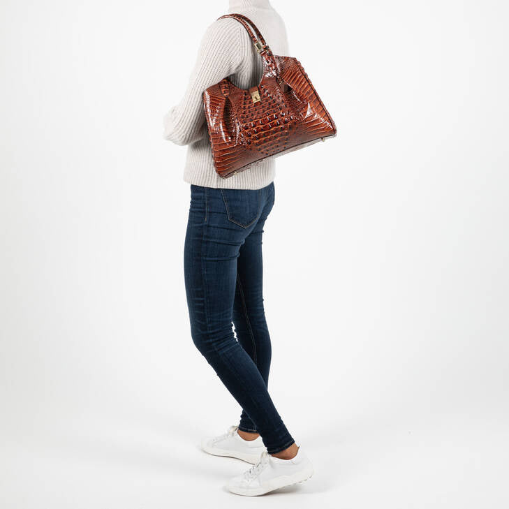 VAKKV New Popularan, 2025n and Middle Eastern New independent station portable messenger retro women's bag multi-color concave and convex crocodile pattern